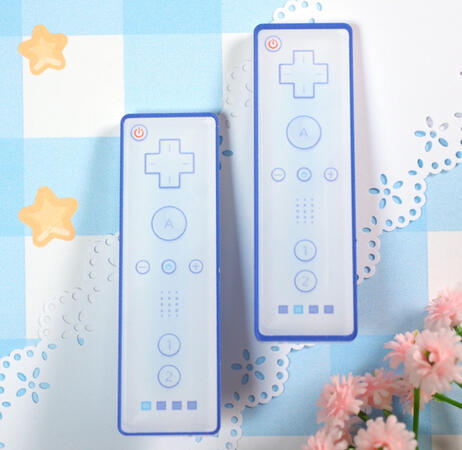 ✦Wiimote Hairclips
